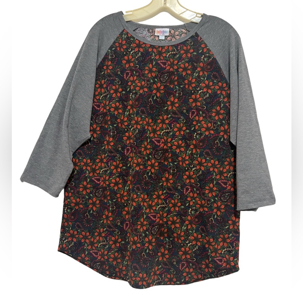 LuLaRoe 3/4 Sleeve Raglan Top in Gray with Black Floral Print
